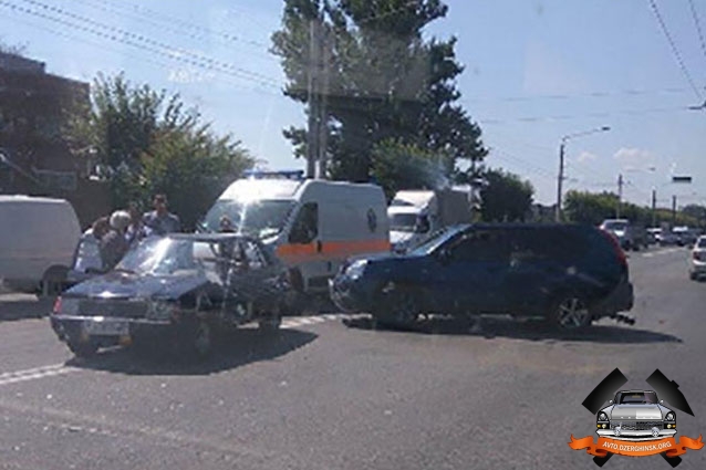Аварийная пятница: в Краматорске произошло два ДТП