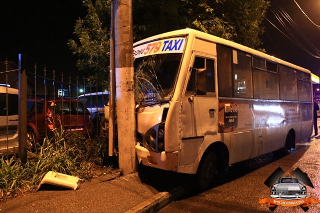 ДТП в Одессе: 9 пострадавших, из них трое детей