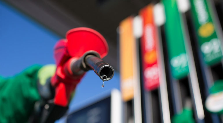 Какими могут стать цены на бензин в Украине