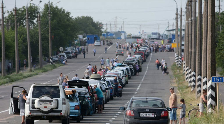 ДНР возобновила пропуск граждан через линию соприкосновения с Украиной