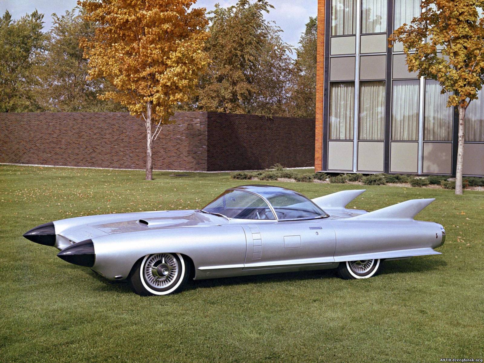 057. Cadillac Cyclone Concept Car 1959
