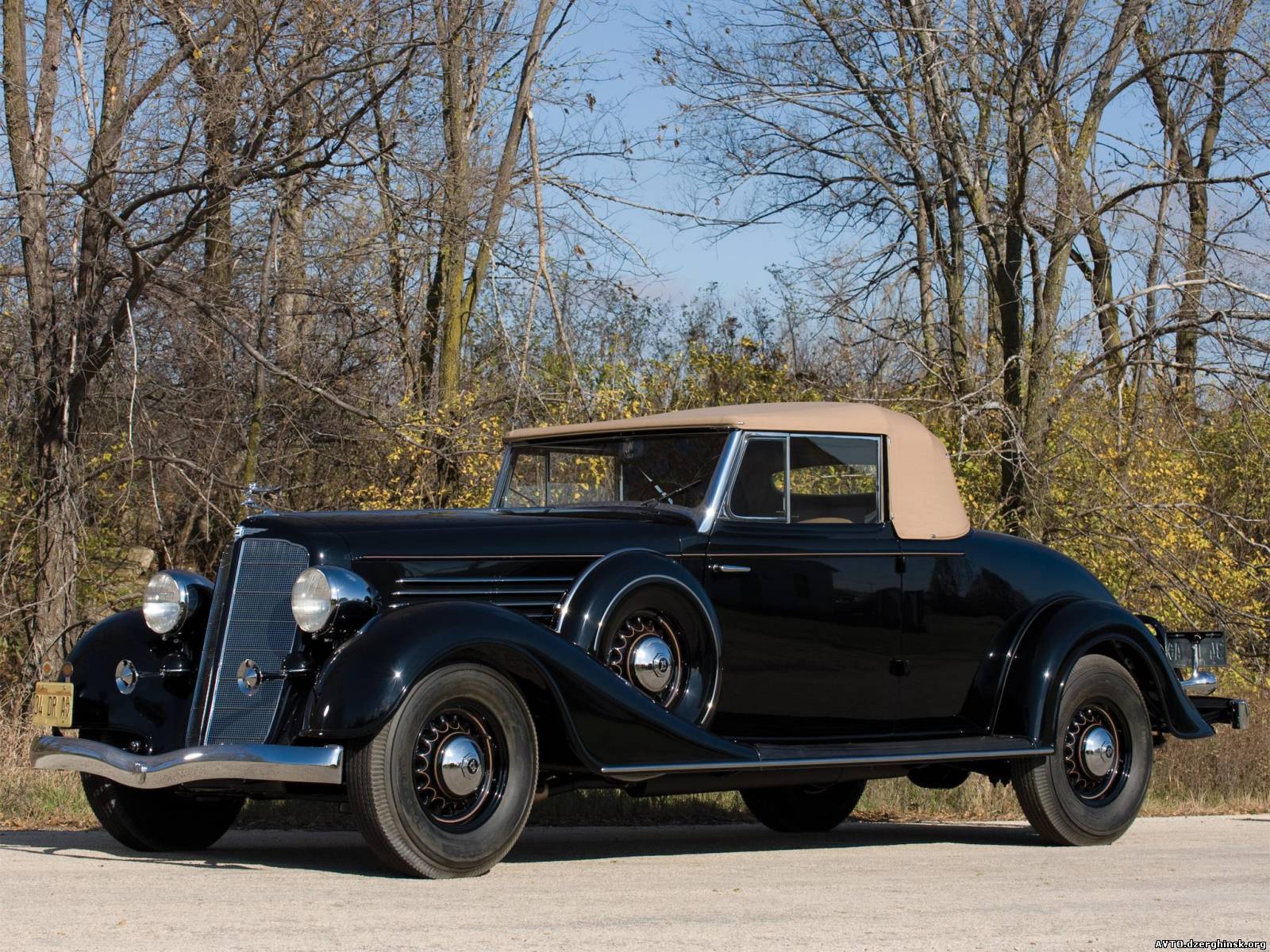 001. 1934 Buick Series  90 Convertible Coupe