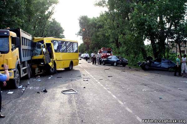 Высокая смертность на дорогах Украины